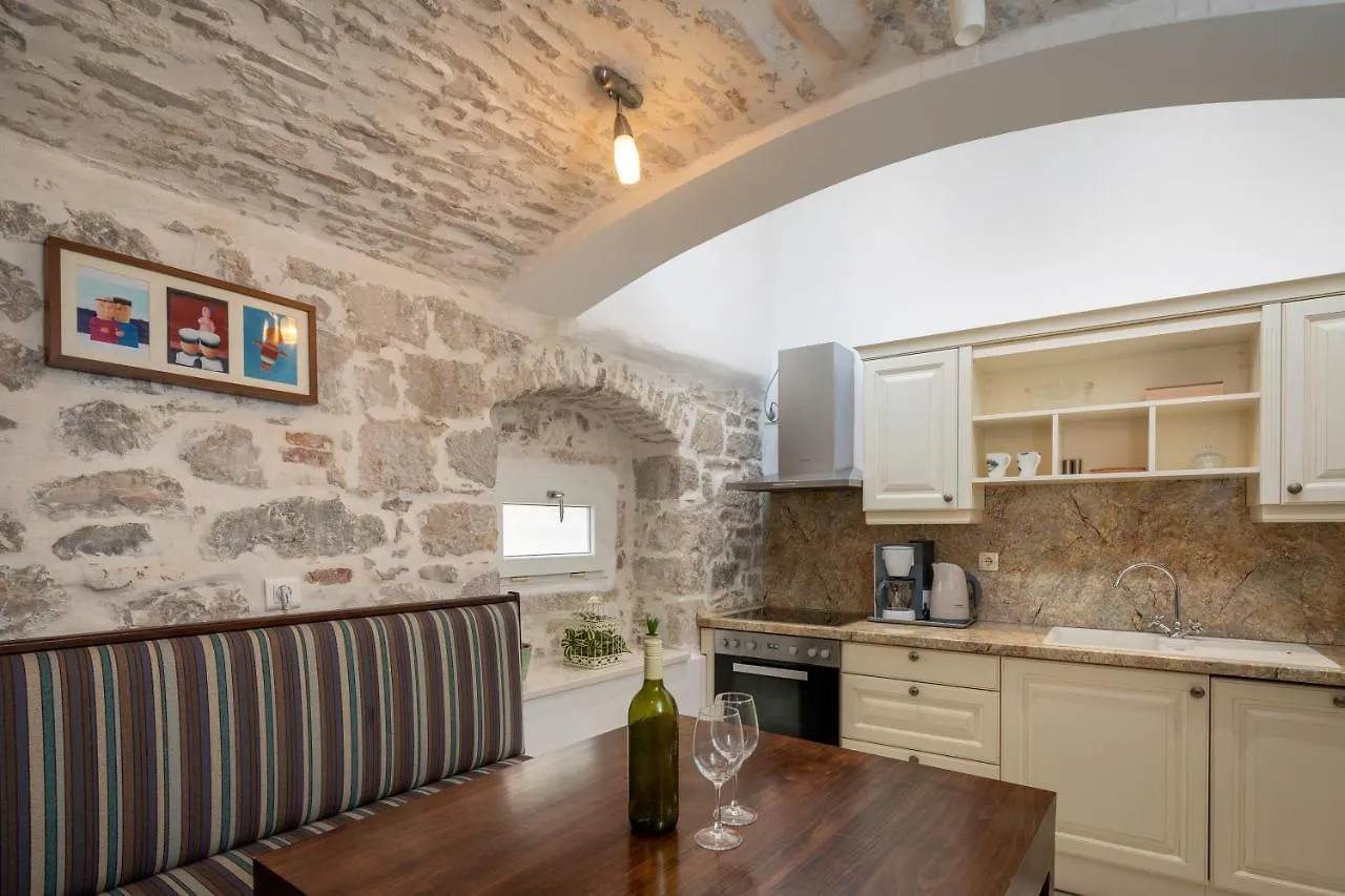 Apartment Luxury Spacious Studio In The Heart Of Split