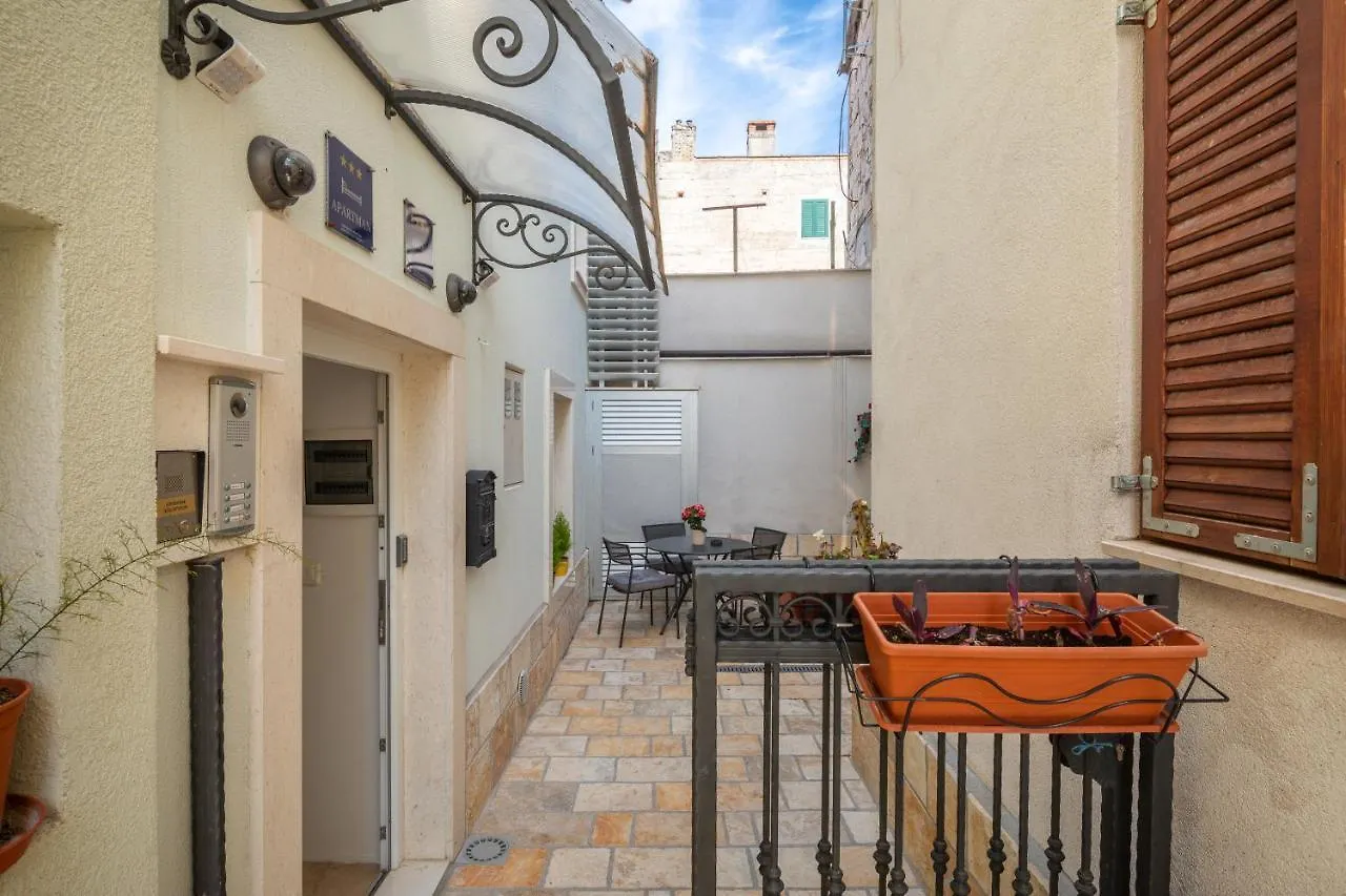 Διαμέρισμα Luxury Spacious Studio In The Heart Of Σπλιτ